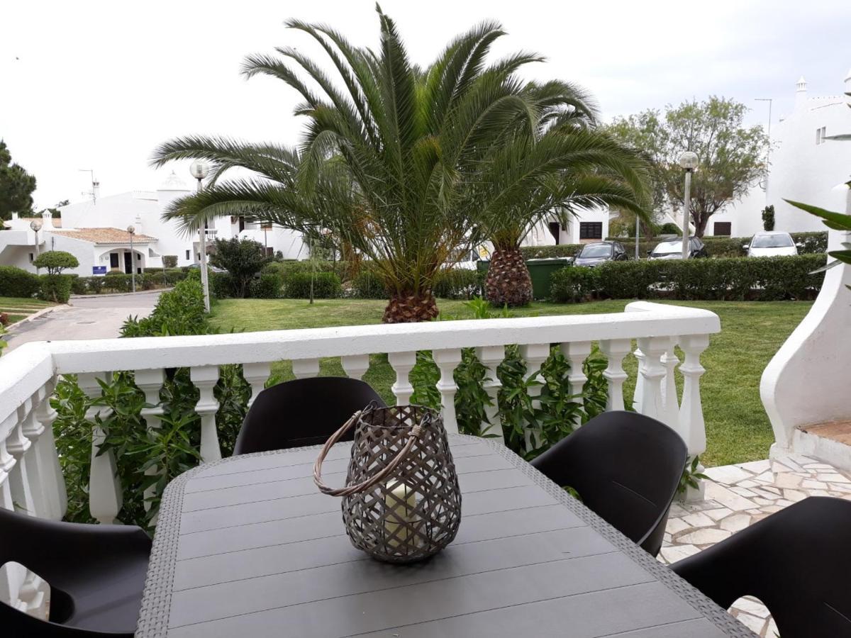 Vila Mourisca Porches  Bagian luar foto