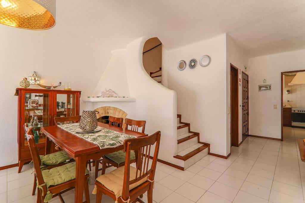 Vila Mourisca Porches  Bagian luar foto